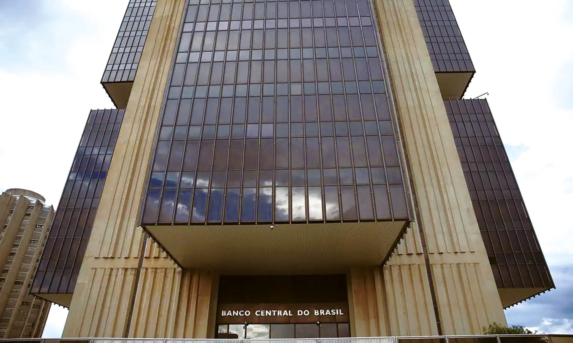 BC reduz para 4 , 02 % projeo da inflao 2026