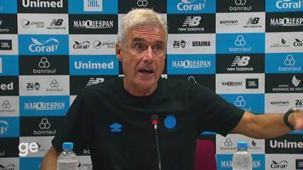 Técnico Luís Castro usa conotação racista em coletiva do Grêmio e se desculpa em nota oficial
