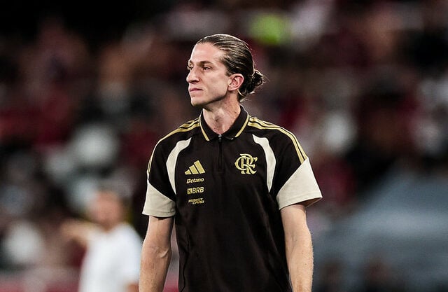 55098373144_26c67eab9f_c Filipe Luís foi comunicado da decisão após a vitória do Flamengo por 8 a 0 sobre o Madureira. Foto: Gilvan de Souza/Flamengo