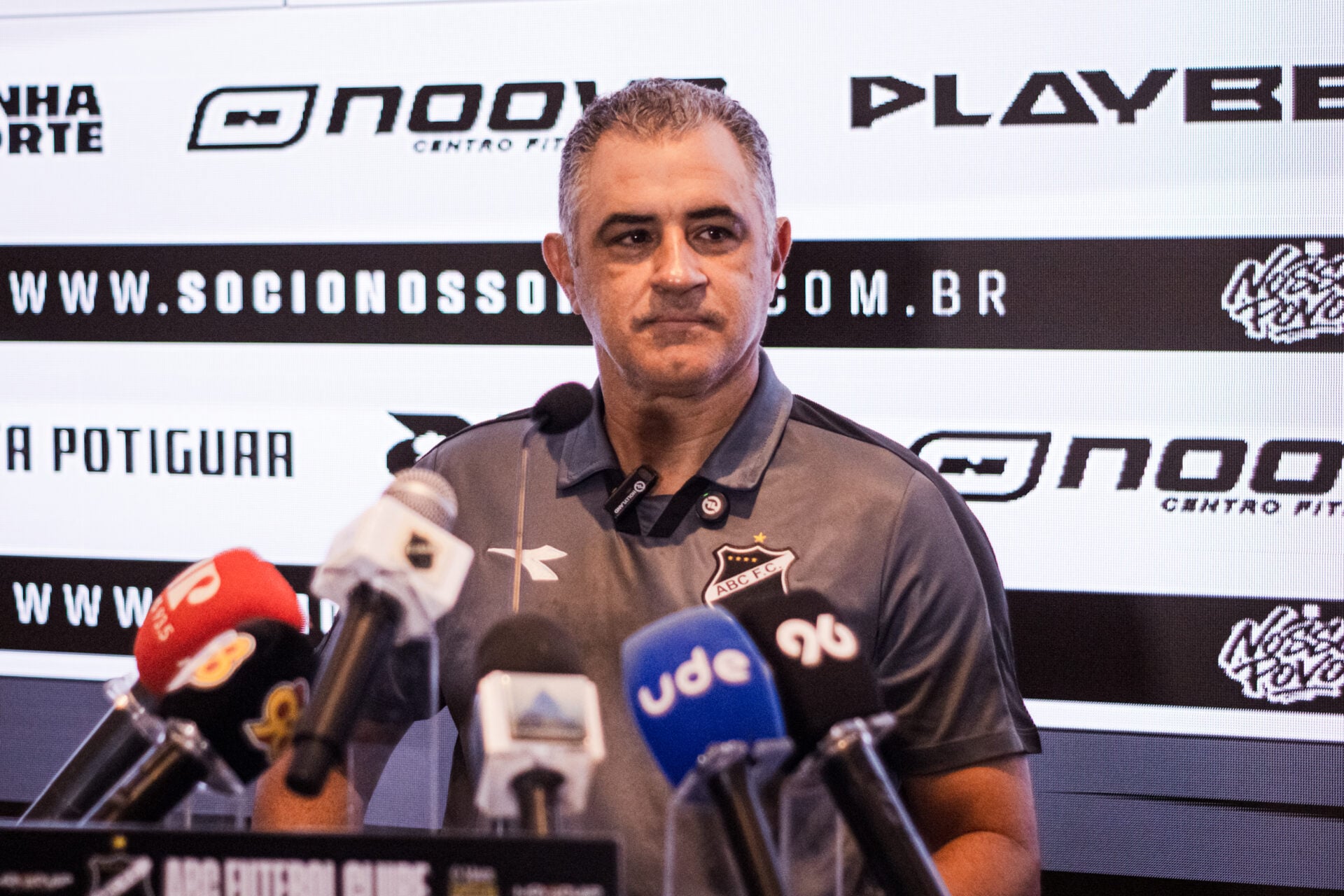 Chamusca elogia efetividade do ABC na ida da semifinal, mas avisa: “Nada definido”