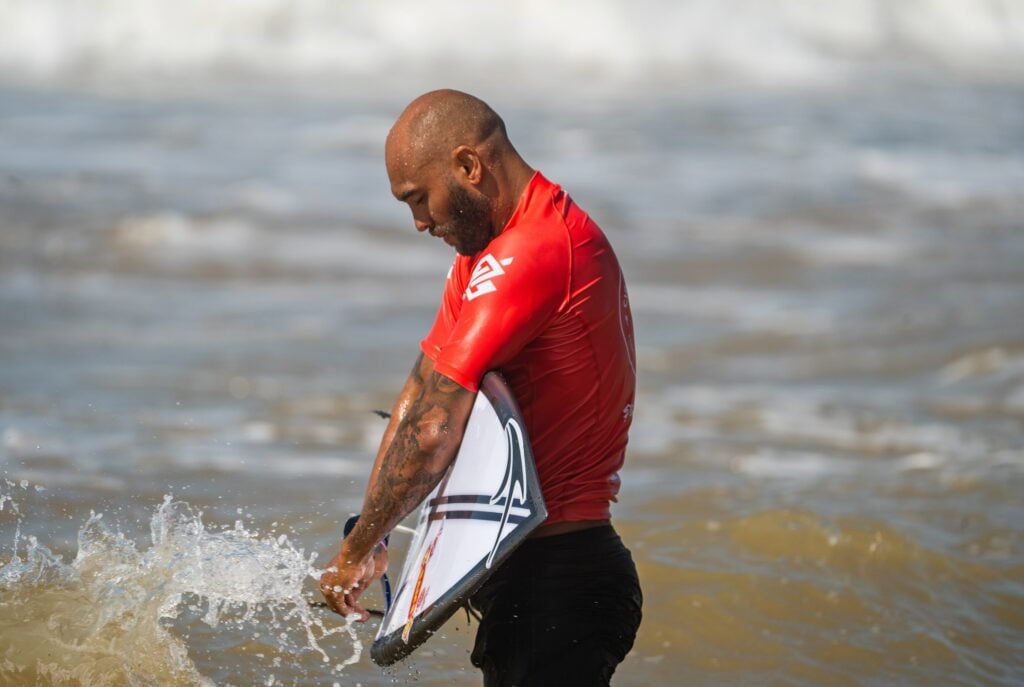 Potiguar Jadson André é bicampeão do QS 4000 da WSL em Guarapari
