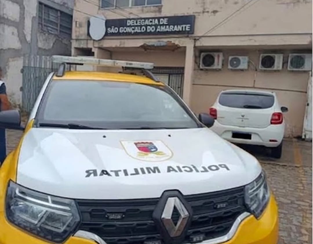 CPRE recupera automóvel com queixa de roubo e prende condutor na Grande Natal - Tribuna do Norte